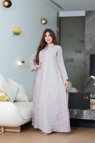 جلابية لينن بتطريز كمبيوتر