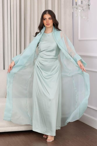 جلابية قطعتين بخامة الأورجنزا مطرزة بالكرستال وبطا...