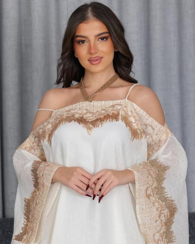 جلابية لينن سهرة بأكتاف مفتوحة