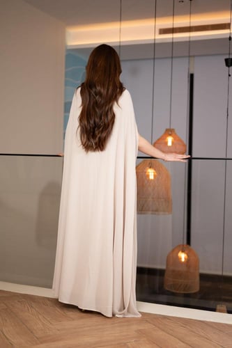 جلابية جوجيت فراشة بكلفة مطرزة من الامام