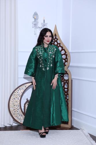 جلابية شانتون قطعتين بتطريز شك وكرستال راقي