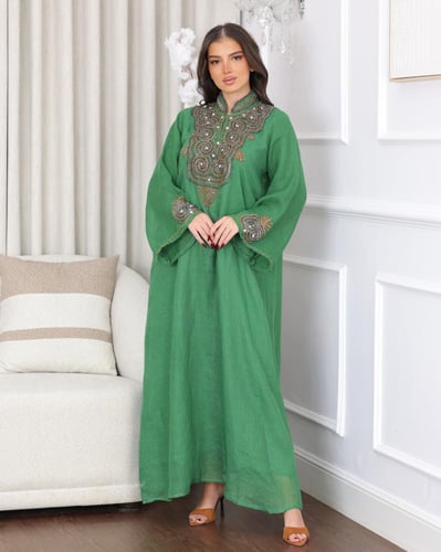 جلابية لينن مبطنة بتطريز شك و كرستال