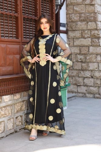 جلابية ( نشل ) بالتل والتطريز الذهبي