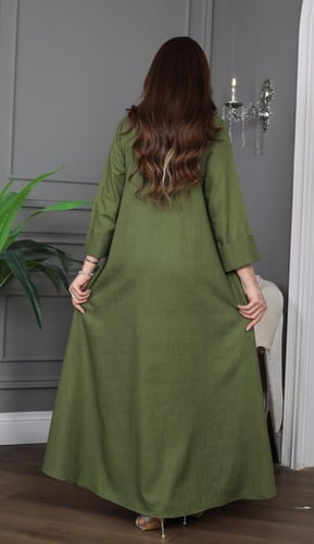 جلابية لينن بتطريز في الصدر بـ 3 ازرار