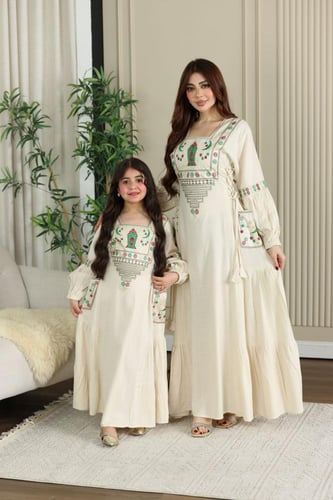 جلابية لينن ( بناتية ) بنقوشات رمضانية في الصدو وا...