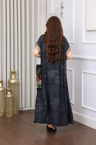 جلابية بصورة الهوية الوطني بالجنب