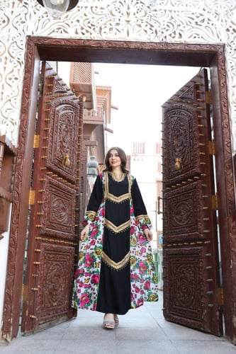 جلابية لينن ممزوجة بخام شالكي جانبي وكلفة شمالية ل...