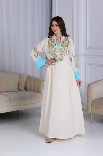 جلابية لينن بتطريز شك يدوي فاخر في الصدر