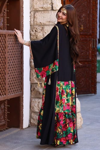 جلابية كريب بحريني وشالكي بحزام داخلي مخفي