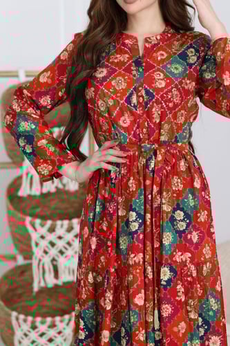 جلابية رايون قطن مشجرة بتطريز خفيف في الصدر