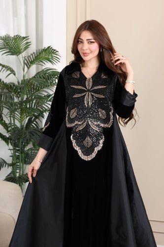 جلابية مخمل ممزوجة بخامة الشانتون في الجوانب وكلفة...