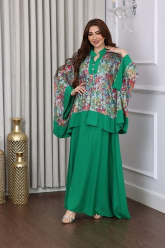 جلابية كريب بحريني وصدرية منفصلة من الترتر الملون