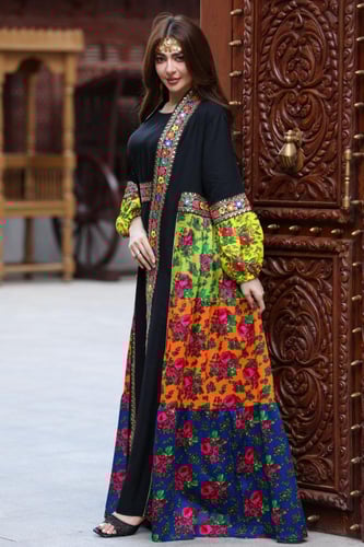 جلابية كريب بحريني قطعتين ممزوجة بقماش الشالكي الم...