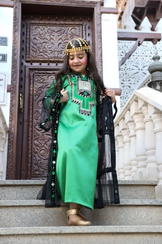 جلابية ( بناتية ) بخام ساتان والتل العربي التراثي