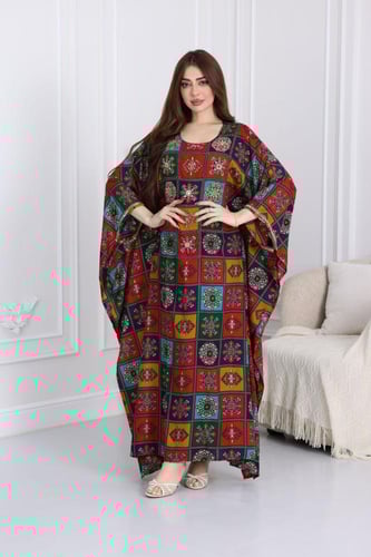 جلابية رايون قطن ( فراشة ) بتطريز خفيف في الصدر