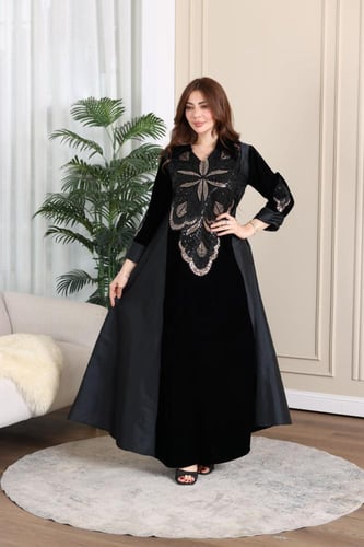 جلابية مخمل ممزوجة بخامة الشانتون في الجوانب وكلفة...