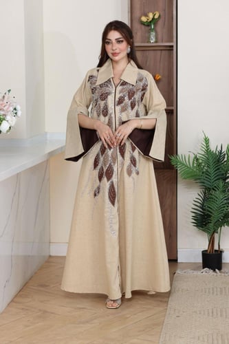 جلابية لينن برقبة قلاب ممزوجة بكلفة مطرزة