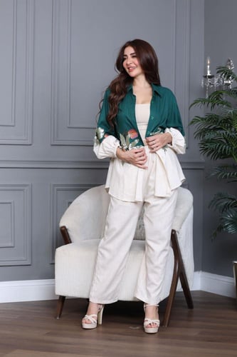 طقم لينن بتطريز مورد