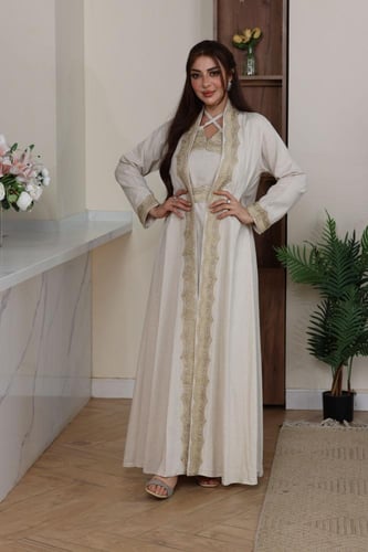 جلابية لينن قطعتين مطرزة بالقصب و اللول