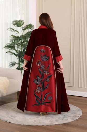 جلابية مخمل قطعتين بكلفة موردة في الامام والخلف