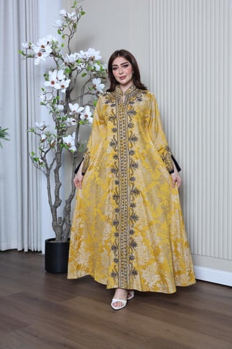 جلابية جاكار مشجرة بتطريز راقي في الصدر والاكمام