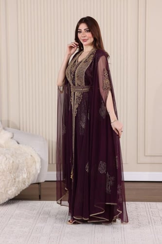 جلابية قفطان قطعتين فراشة بتطريز فخم و بطانة دانتي...