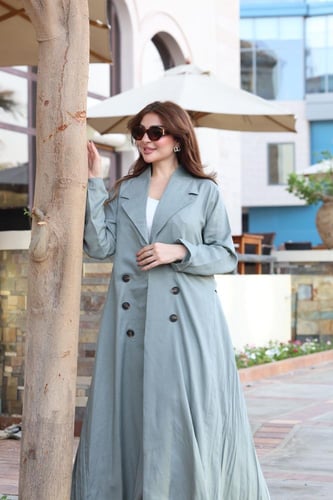 جلابية لينن مفتوحة بكلوش في الخلف (موديل عباية)