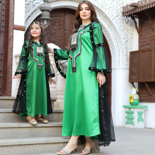 جلابية ( نسائية ) بخام ساتان والتل العربي التراثي