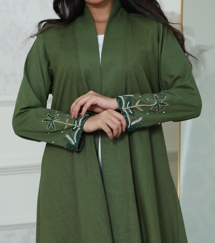 جلابية لينن مفتوحة بتطريز نخل انيق - موديل عباية