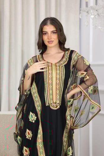 جلابية ( نشل ) بالتل والتطريز الذهبي