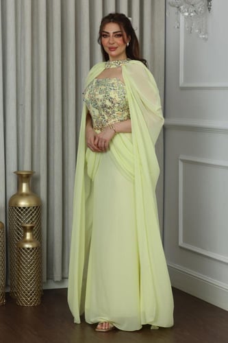 فستان جورجيت ملكي قطعتين بتطريز ترتر في الصدر