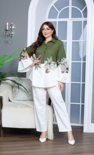 طقم بتطريز مورد واكمام واسعة