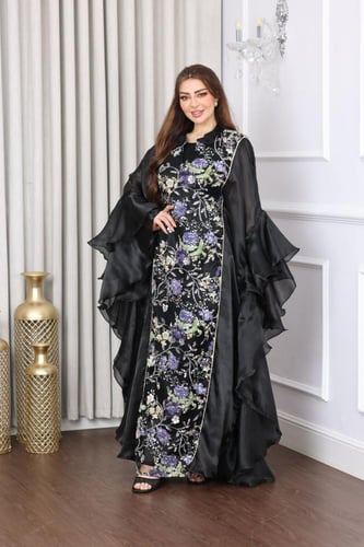 جلابية بخامة اورجنزا والتل المطرز بالورود الجميلة