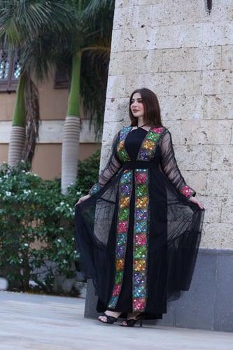 جلابية رمضانية وبشت تل وكلفة جميلة ملونة من الامام...