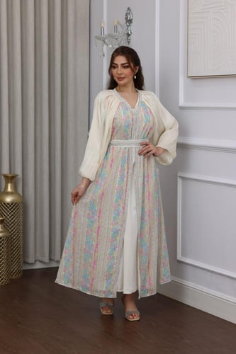 جلابية قطعتين مطرزة بأكمام اورجنزا