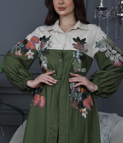 جلابية لينن أنيقة بتطريز مورد