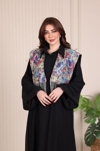 جلابية شيفون مبطن وصدرية ترتر برقبة قلاب