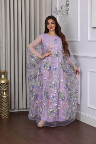 جلابية فراشة بخامة التل المطرز بالورود وبطانة