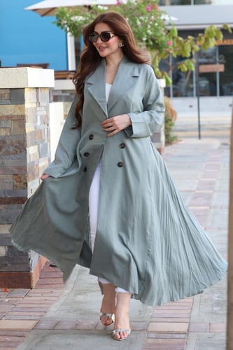 جلابية لينن مفتوحة بكلوش في الخلف (موديل عباية)