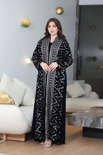 جلابية مخمل قطعتين بتطريز كمبيوتر