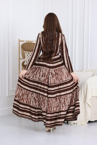 جلابية رايون قطن مشجرة بتطريز خفيف في الصدر