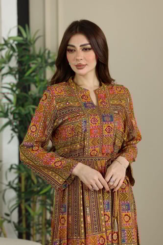 جلابية رايون قطن مشجرة بتطريز خفيف في الصدر