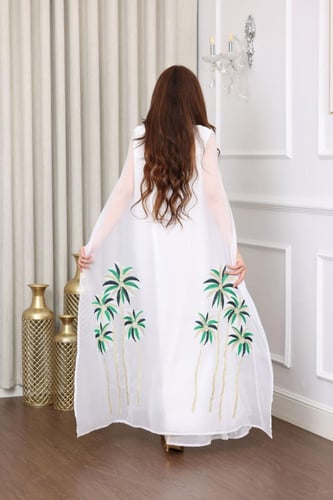 جلابية شيفون قطعتين متصلة بتطريز النخل