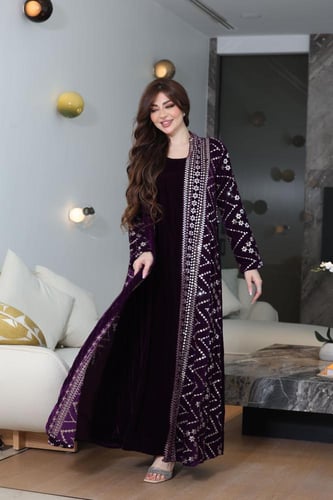 جلابية مخمل قطعتين بتطريز كمبيوتر