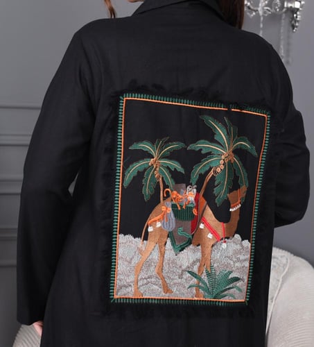 جلابية لينن بصورة في الظهر - تصميم عباية مفتوحة