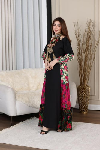 جلابية بتطريز شك يدوي ممزوجة بمقاش شالكي