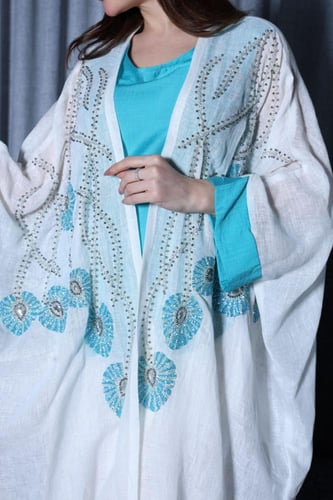 طقم لينن خيش من 3 قطع وتطريز شك في الصدر