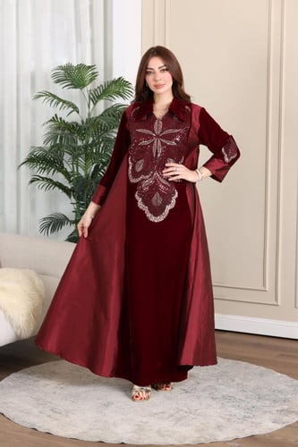 جلابية مخمل ممزوجة بخامة الشانتون في الجوانب وكلفة...