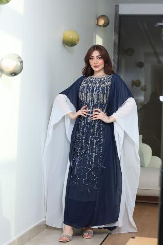 جلابية شيفون بلونين وكلفة مطرزة