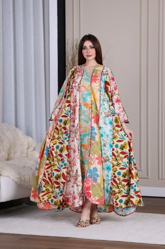 جلابية قطن مقلمة بالوان جميلة وقصة مقوسة في الاطرا...